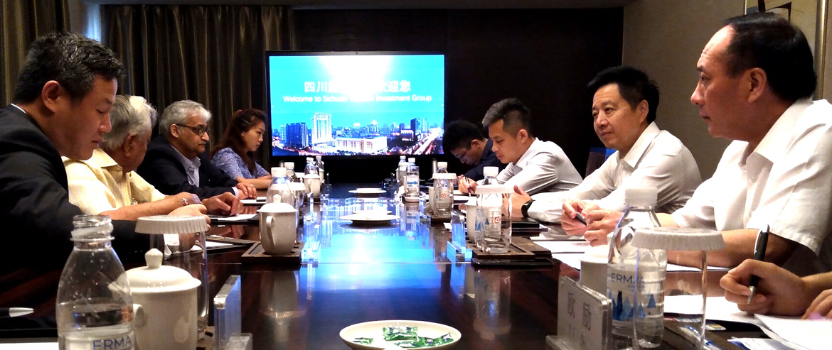 集团党委副书记、副董事长、总经理杨川会见印度靛蓝集团执行董事卡皮尔·巴蒂亚先生一行